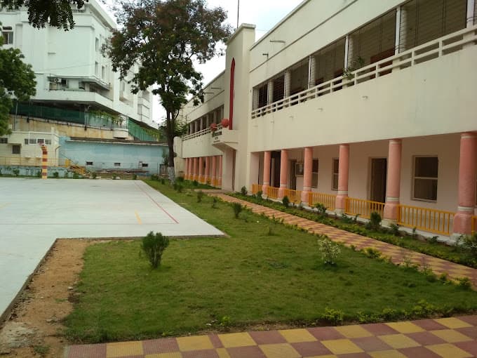 Methodist Boys High School Abids photo 3