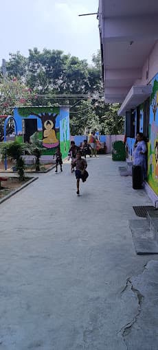 Little World Pre School Medipally photo 3