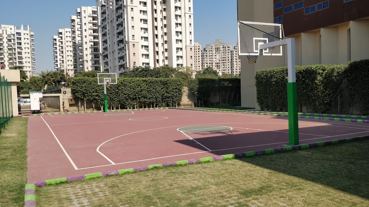 The Paras World School Sector 50 photo 3