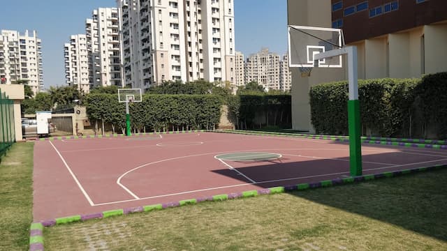 The Paras World School gallery image 2