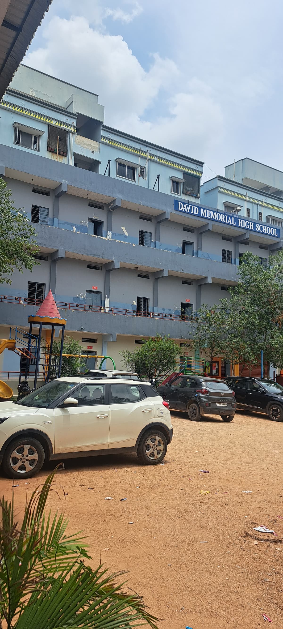 David Memorial High School Tarnaka photo 2