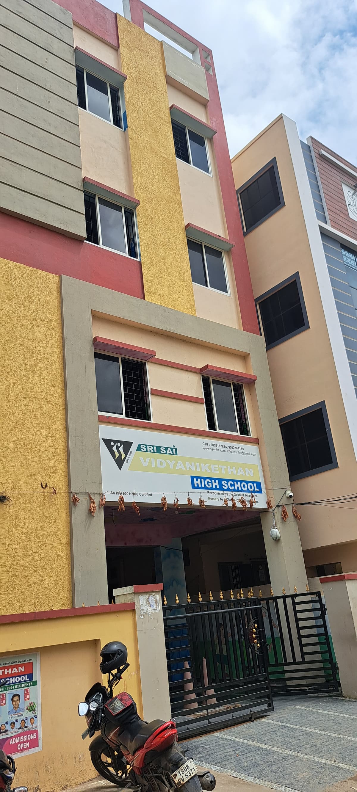 Sri Sai Vidyanikethan High School Peerzadiguda photo 2