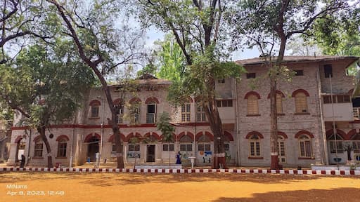 Huzurpaga Girls English Medium School gallery image 3