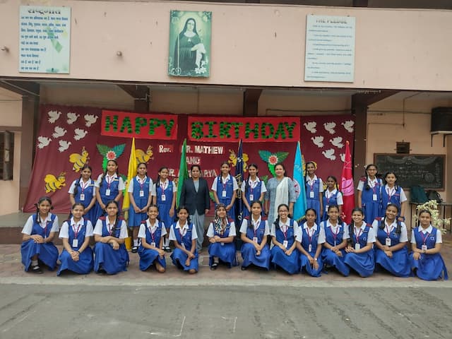 St Clares Girls High School gallery image 3