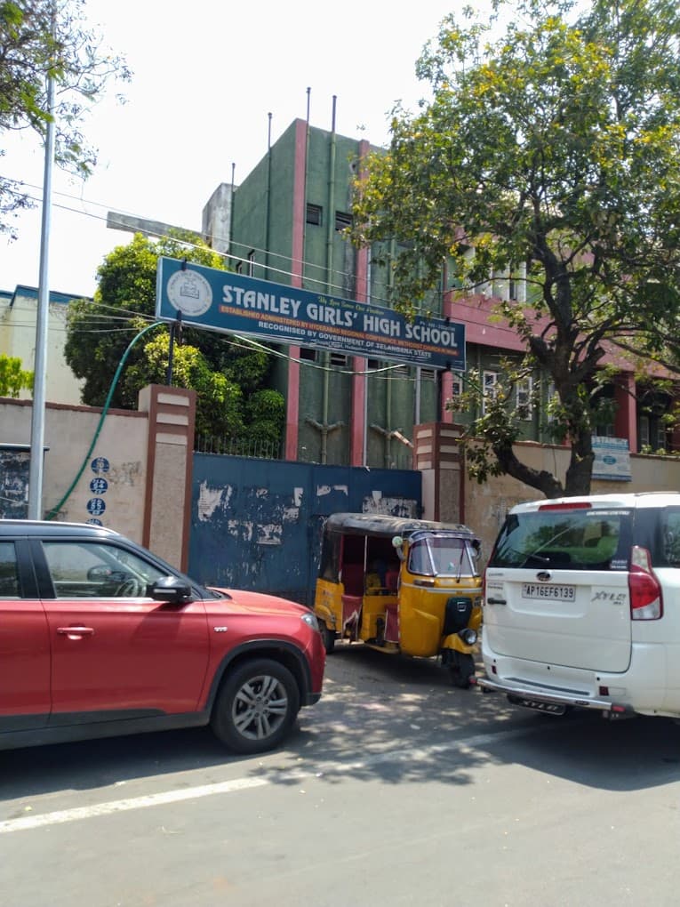 Stanley Girls High School photo 4