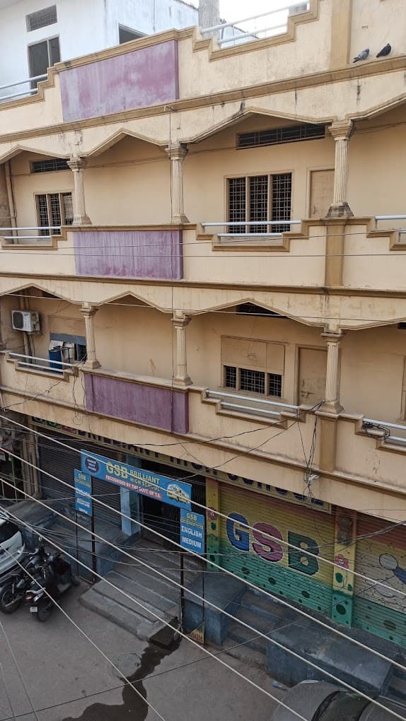 Gsb Brilliant High School Yakutpura photo 1