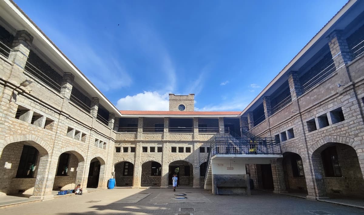 Bishop Cotton Boys School photo 2