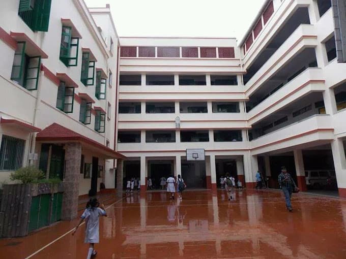 Loreto Day School photo 3