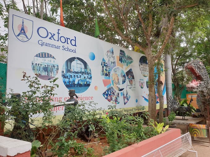 Oxford Grammar School Himayatnagar photo 2