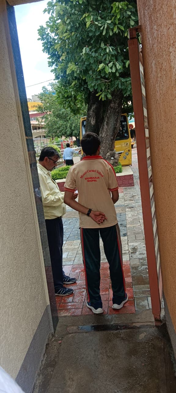 Mount Carmel School photo 3