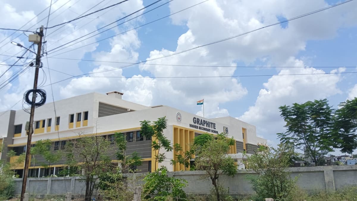 Graphite Higher Secondary School Mandideep photo 3