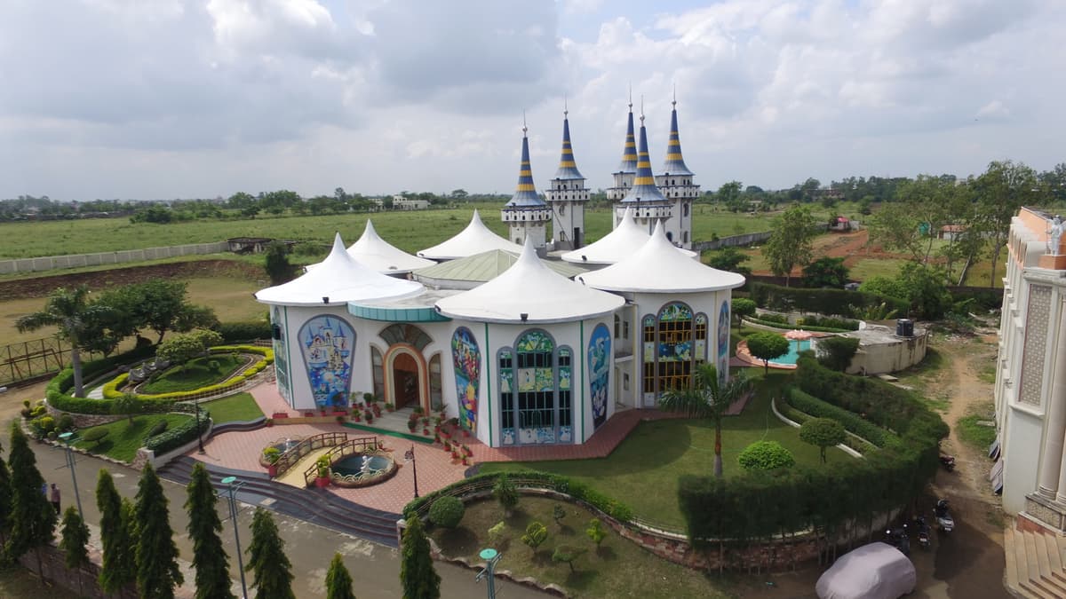 Delhi Public School Bhadbhada Rd photo 3