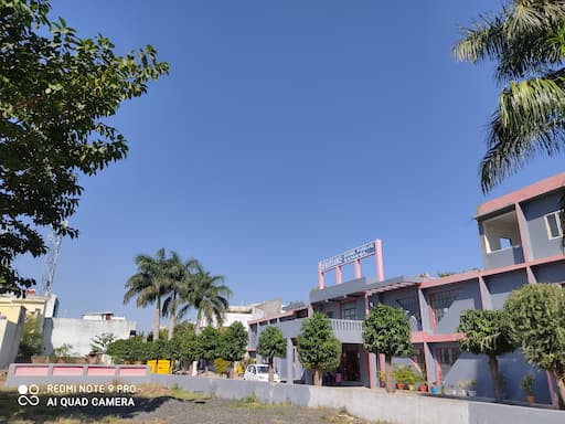 Renaissance Divine Public School gallery image 1