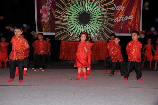 Lily Rose English School gallery image 7