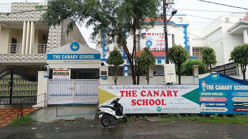 Canary School gallery image 1