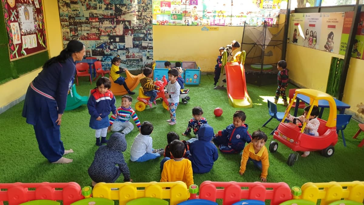 Kidzee Minal photo 3