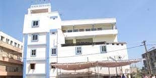 S R S English School gallery image 3
