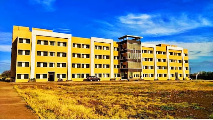 Indian Olympiad School photo 2