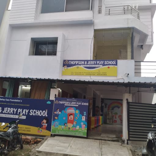 Thompson And Jerry Play School, Nagpur logo