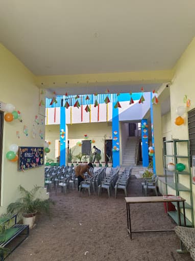 Sky Way Secondary School photo 4