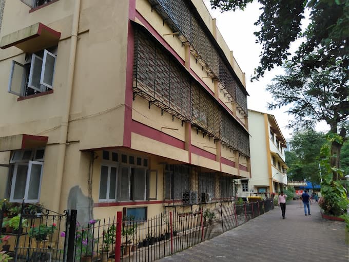 St Anthony Girls High School photo 3