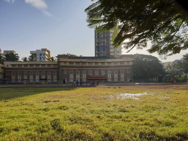 Sacred Heart Boys High School gallery image 2