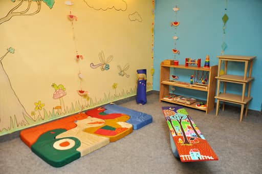 Snowflake Montessori gallery image 2