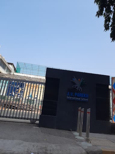 SVKM International School Irla photo 1