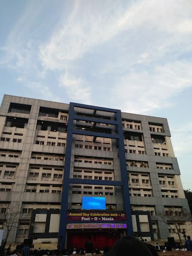 S.M.Shetty High School And Junior College Powai photo 1
