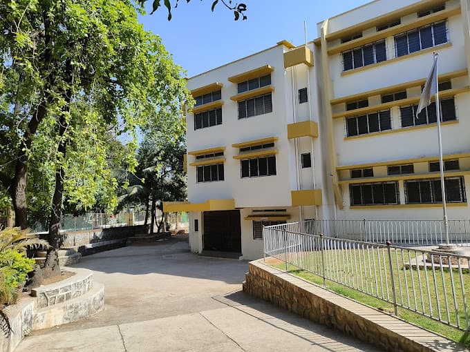 St. Arnolds School And Junior College Andheri East photo 3