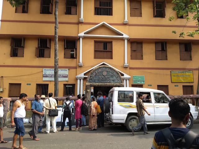 Ultadanga United High School gallery image 2