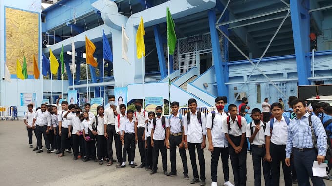 Lee Collins High School Beleghata photo 3