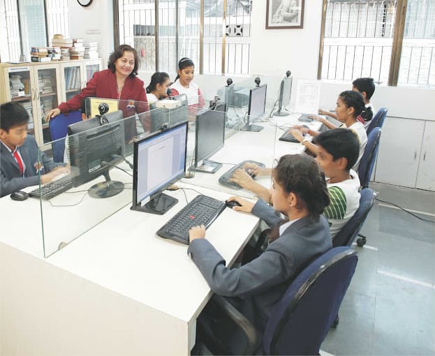 Ramanlal Nagindas Shah High School photo 2