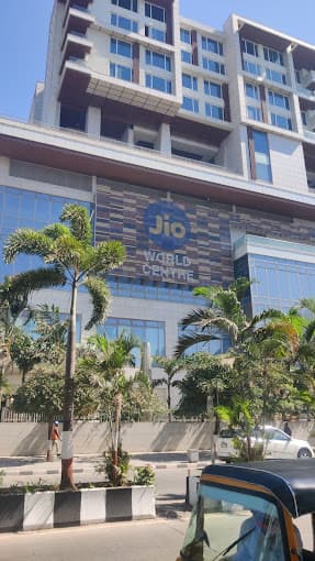 Dhirubhai Ambani International School photo 4