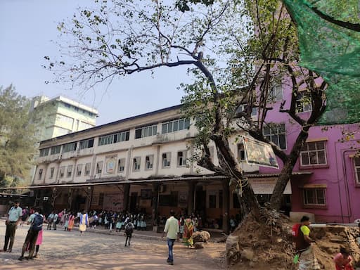 Chembur High School gallery image 2