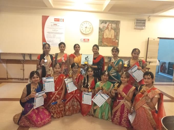 Modern English School Chembur photo 1