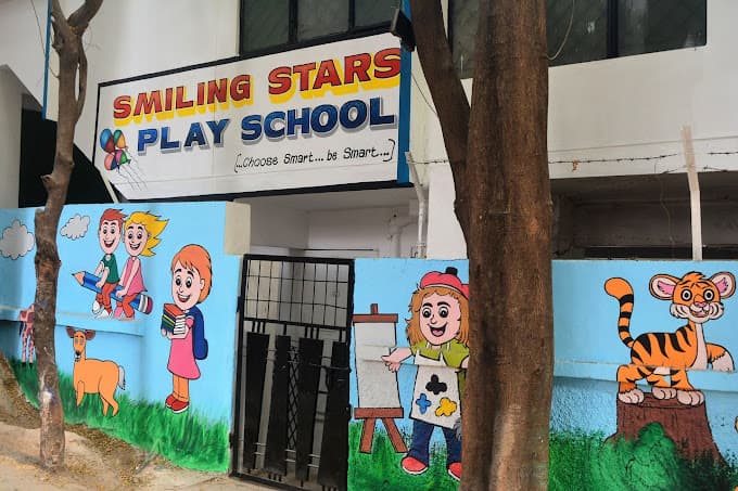 Smiling Stars Play School Abids photo 1
