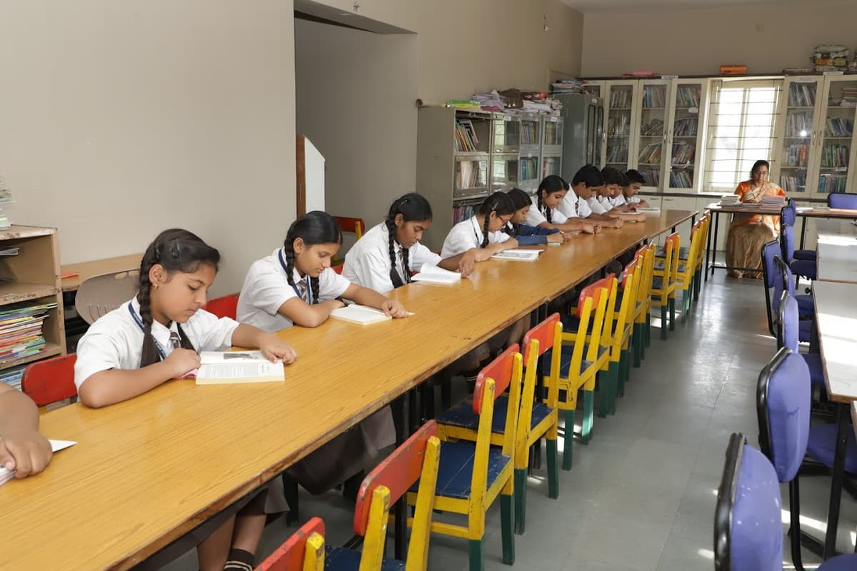 The New Era Public School photo 1