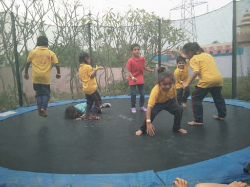 SR Public School gallery image 2