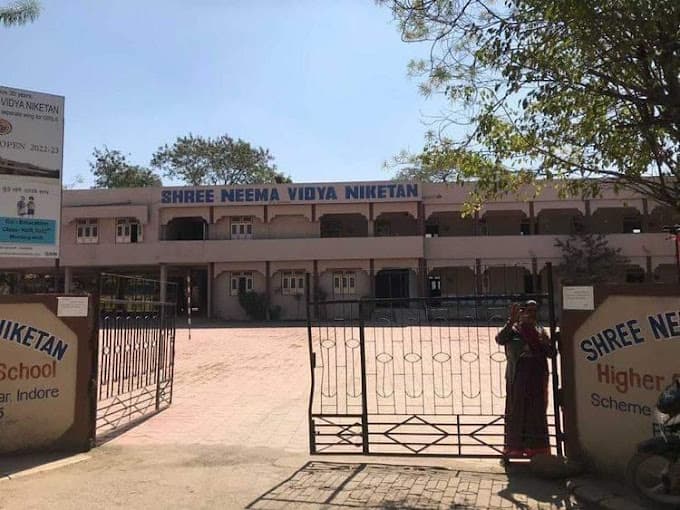Shree Neema Vidhya Niketan Sector B photo 2