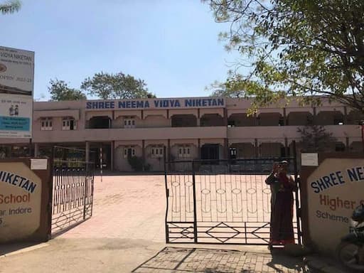 Shree Neema Vidhya Niketan gallery image 2