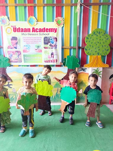 New Udaan Academy Montessori Play School Day Care Centre Limbodi photo 1