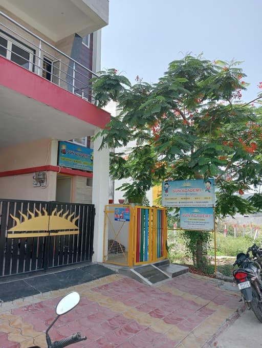 Sun Academy gallery image 2