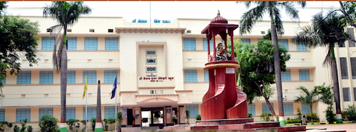 Shri Cloth Market Vaishnav Bal Mandir Girls School gallery image 1
