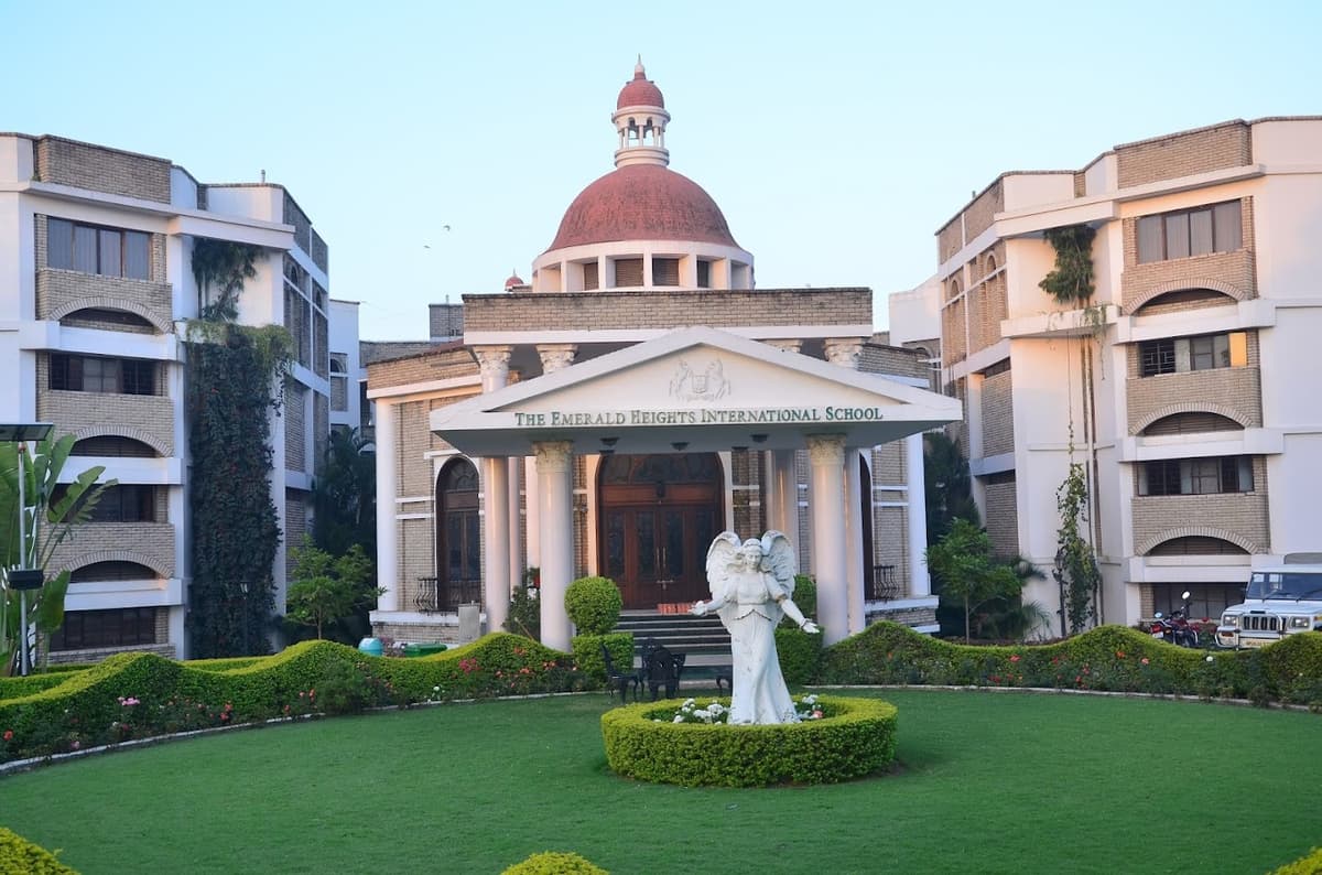 The Emerald Heights International School Rau photo 3