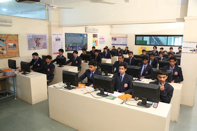 Sanmati Higher Secondary School Nandbagh Colony photo 3