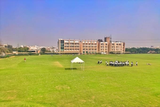 Neerja Modi School Mansarovar photo 10