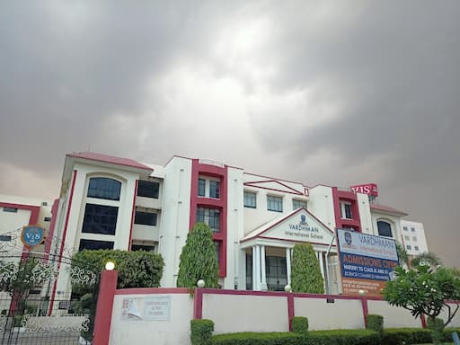 Vardhman international school gallery image 2