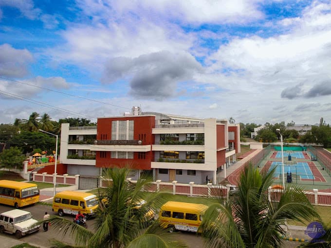 Universal High School Chilkalthana photo 2
