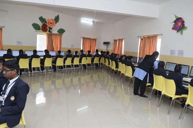 Agrasen Vidya Mandir gallery image 3